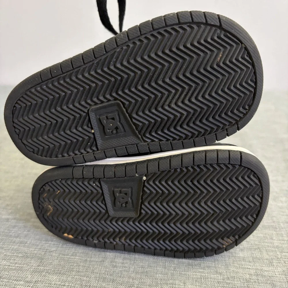 DC Shoes Sneakers Toddler 5 Black Pure High-Top‎ Leather Skate Shoes